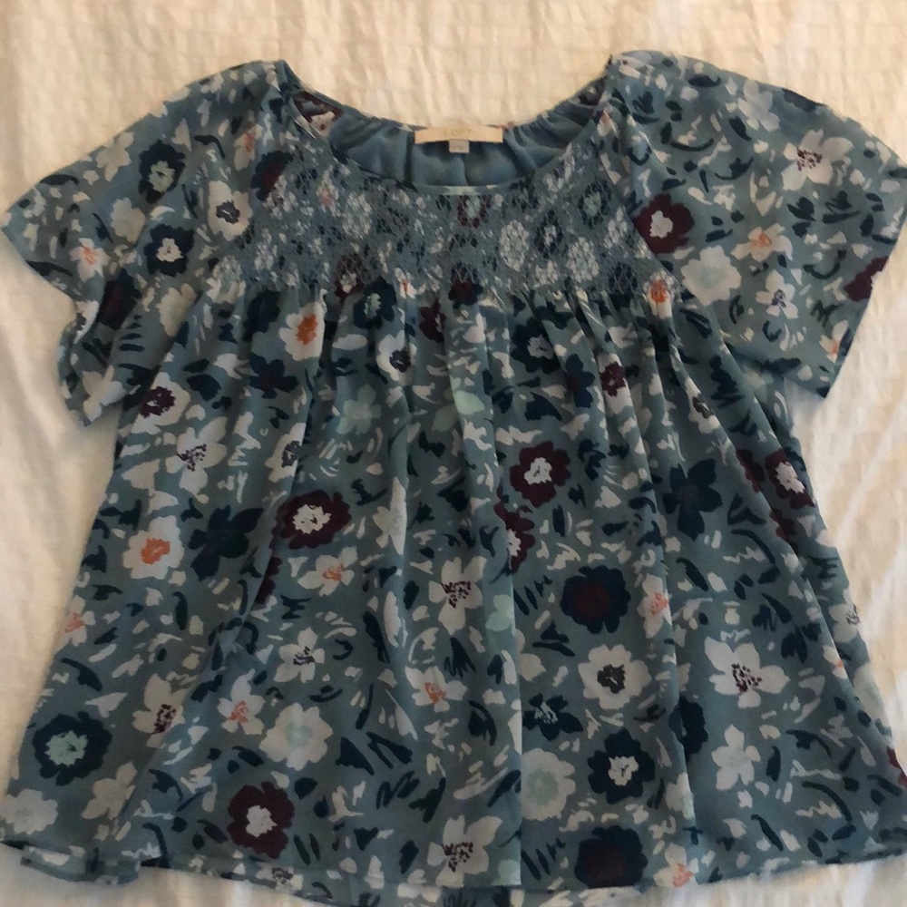 LOFT Short Sleeved Blouse
